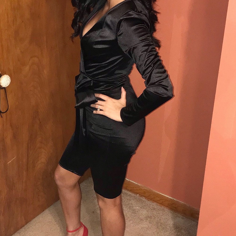 Black 2 piece